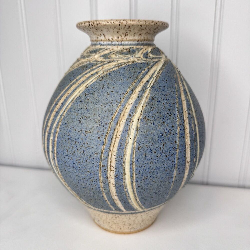 Signed Kelly 85 Studio Art Pottery Vase Rounded Bulbous Body Narrow Neck Blue